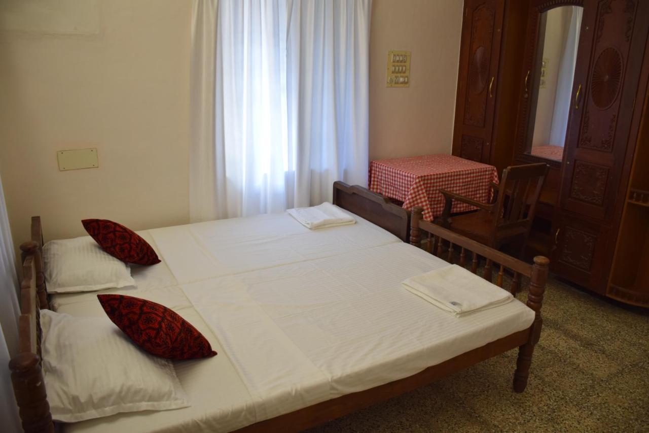 Fort Muziris Kochi Bagian luar foto